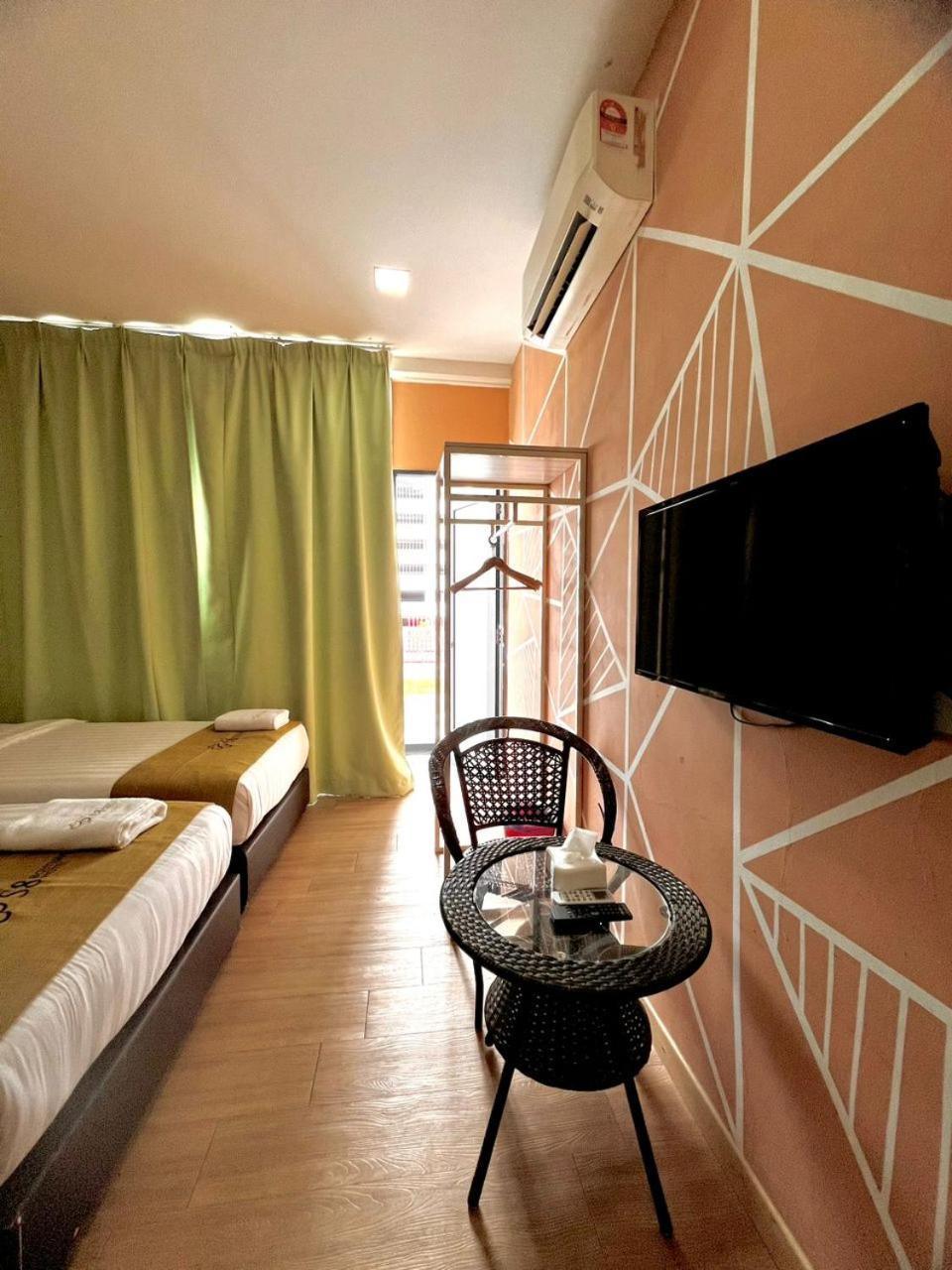 S8 Boutique Hotel Near Klia 1 & Klia 2 Sepang Exterior photo
