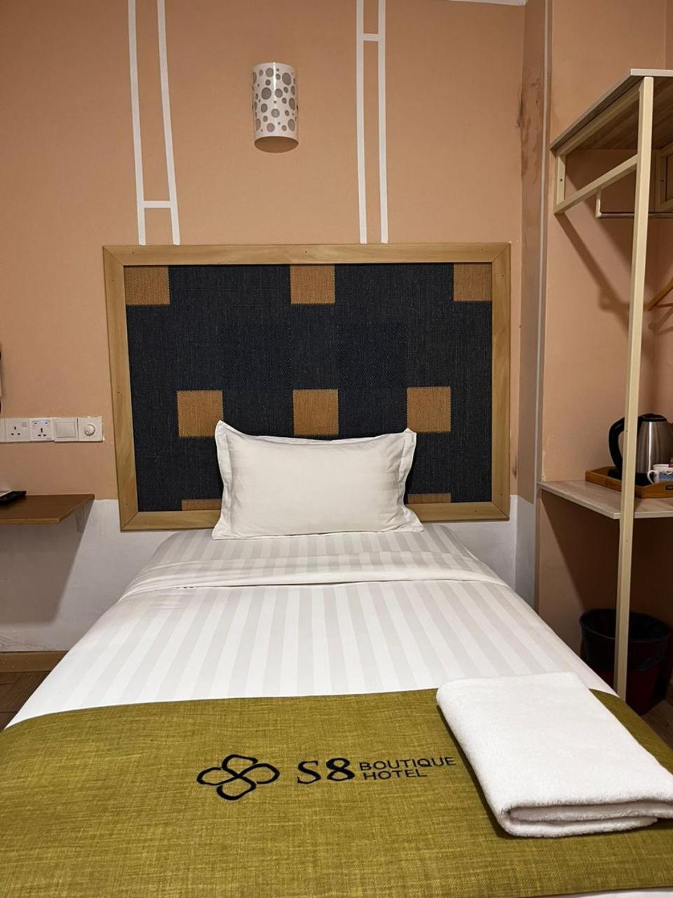 S8 Boutique Hotel Near Klia 1 & Klia 2 Sepang Exterior photo