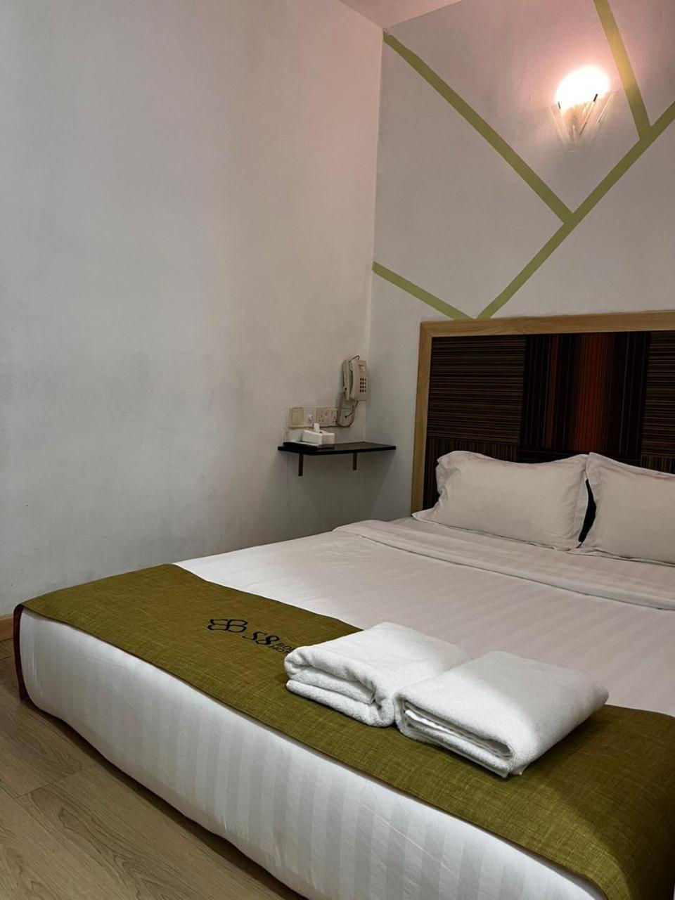 S8 Boutique Hotel Near Klia 1 & Klia 2 Sepang Exterior photo