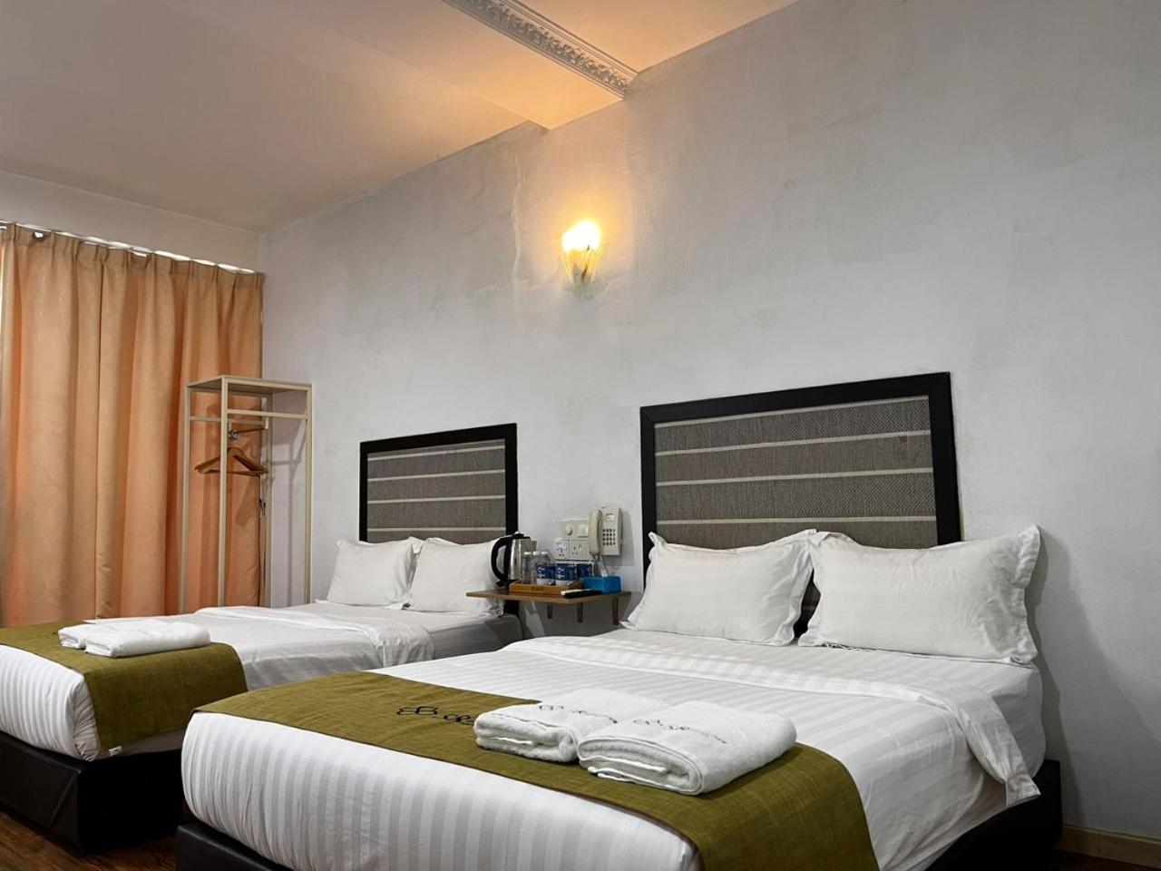 S8 Boutique Hotel Near Klia 1 & Klia 2 Sepang Exterior photo