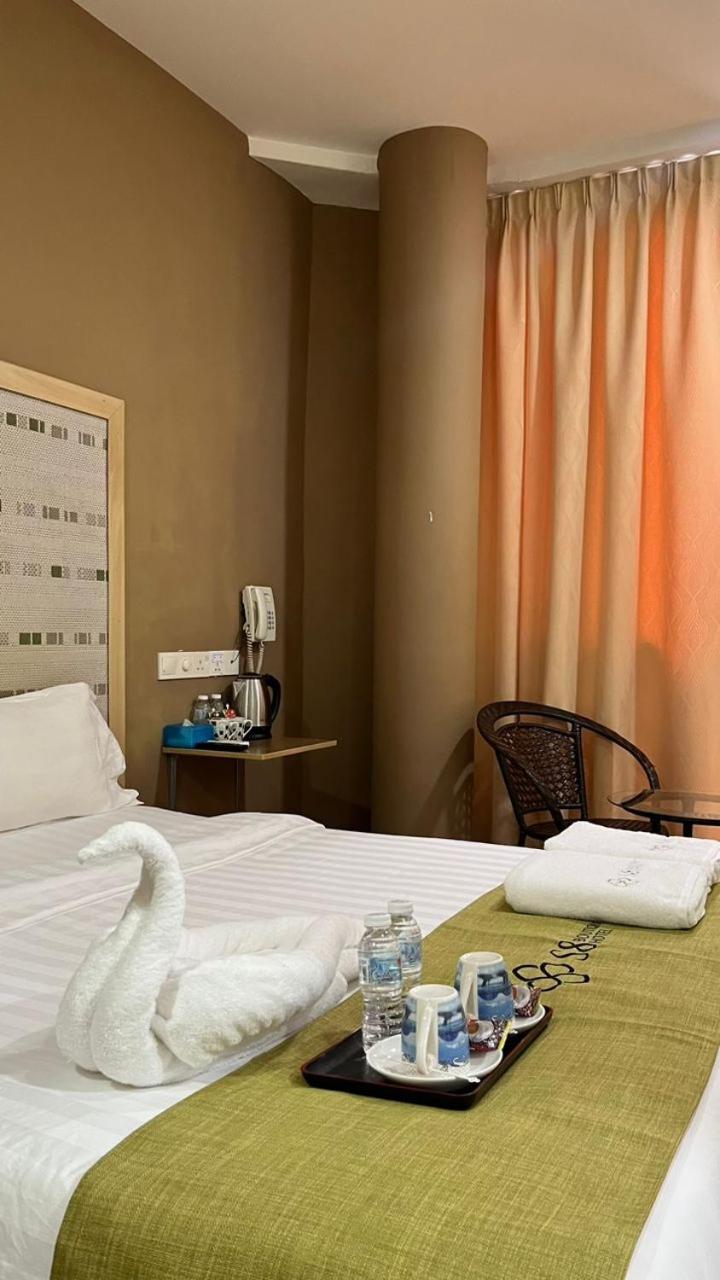 S8 Boutique Hotel Near Klia 1 & Klia 2 Sepang Exterior photo