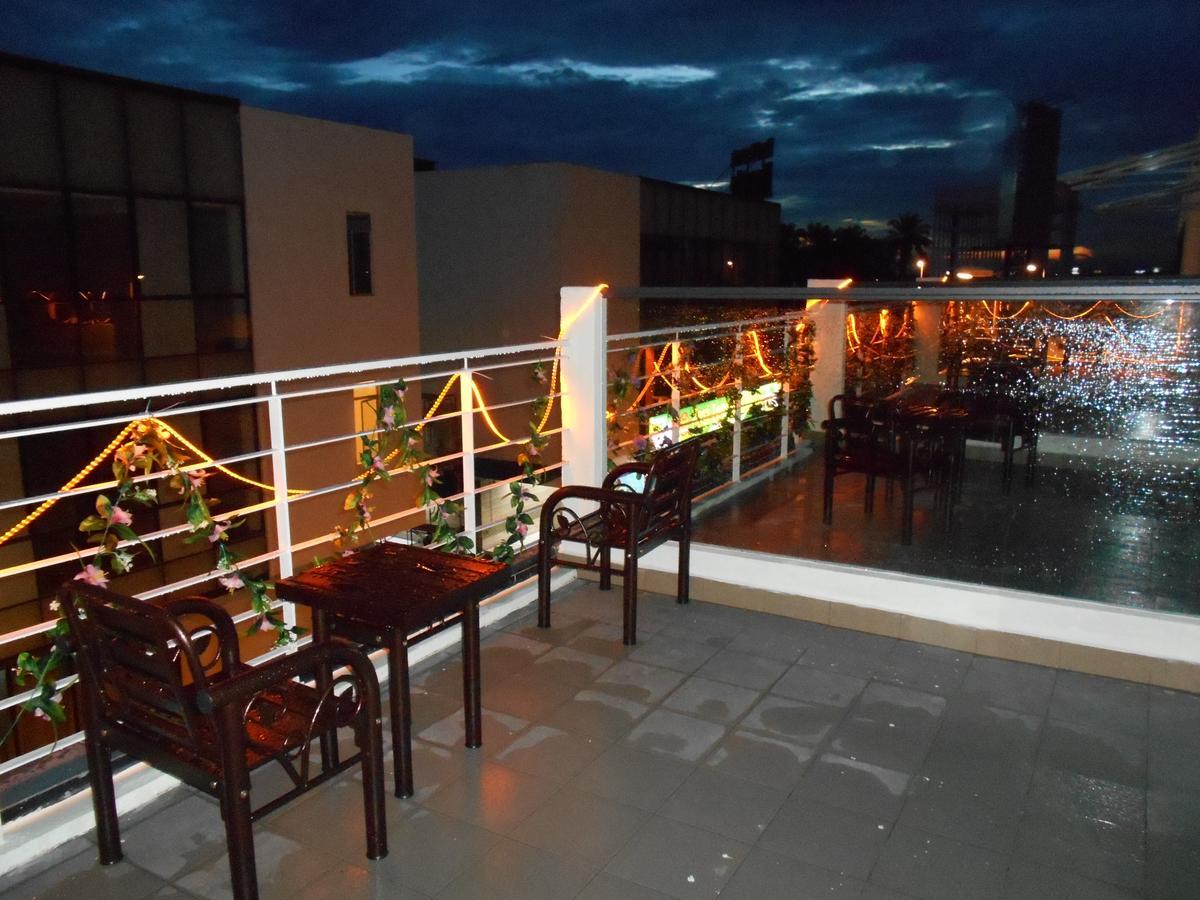 S8 Boutique Hotel Near Klia 1 & Klia 2 Sepang Exterior photo